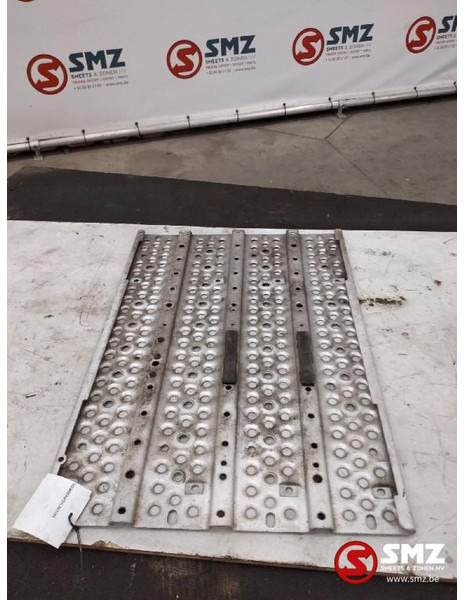 Mercedes-Benz Occ bordes Mercedes - Frame/ Châssis pour Camion: photos 2 Mercedes-Benz Occ bordes Mercedes - Frame/ Châssis pour Camion: photos 2