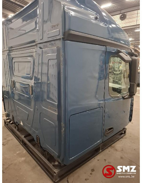 Mercedes-Benz Occ cabine Mercedes Actros MP4 - Cabine et intérieur pour Camion: photos 4 Mercedes-Benz Occ cabine Mercedes Actros MP4 - Cabine et intérieur pour Camion: photos 4