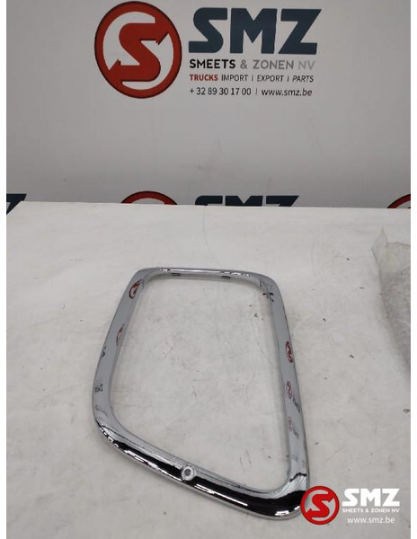 Mercedes-Benz Occ chrome frame verlichting links Mercedes Actros - Lumière/ Éclairage pour Camion: photos 2 Mercedes-Benz Occ chrome frame verlichting links Mercedes Actros - Lumière/ Éclairage pour Camion: photos 2