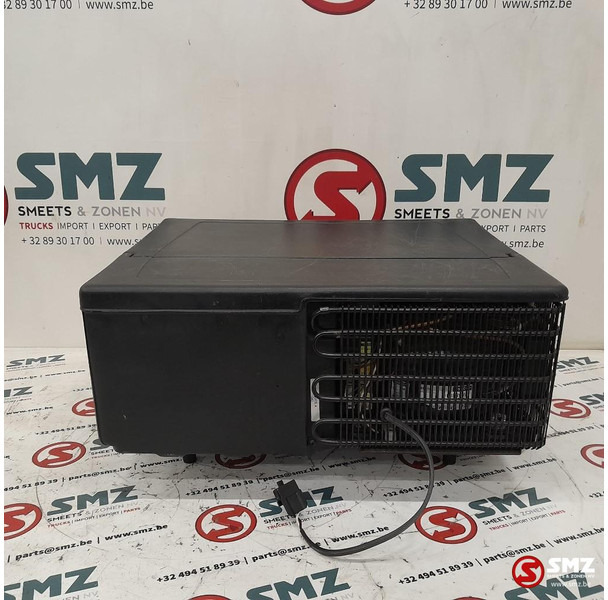 Mercedes-Benz Occ koelkast Mercedes - Cabine et intérieur pour Camion: photos 3 Mercedes-Benz Occ koelkast Mercedes - Cabine et intérieur pour Camion: photos 3