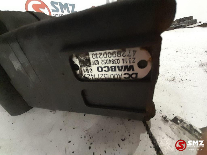 Mercedes-Benz Occ magneetventiel Mercedes Actros MP4 A0013271425 - Bloc de gestion pour Camion: photos 4 Mercedes-Benz Occ magneetventiel Mercedes Actros MP4 A0013271425 - Bloc de gestion pour Camion: photos 4
