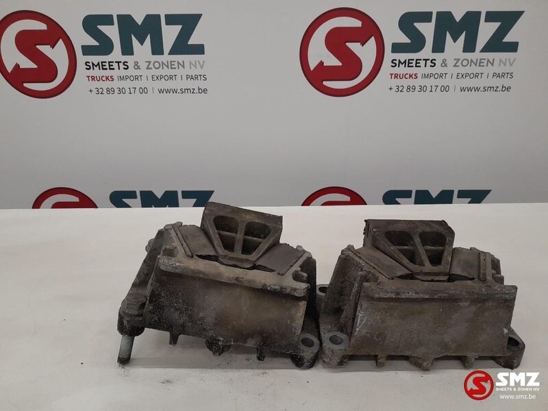 Mercedes-Benz Occ set motorsteunen Mercedes Actros 1831 A9412415 - Support de moteur pour Camion: photos 4 Mercedes-Benz Occ set motorsteunen Mercedes Actros 1831 A9412415 - Support de moteur pour Camion: photos 4