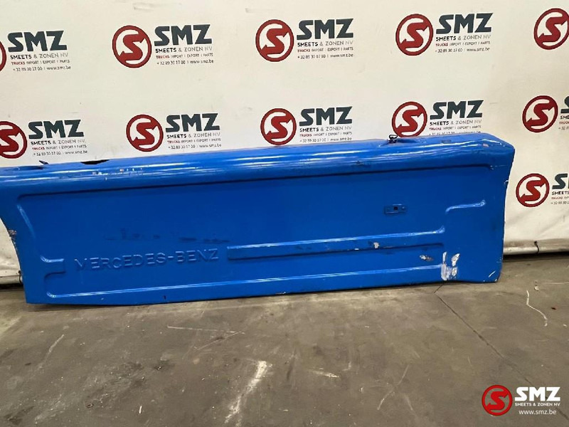 Mercedes-Benz Occ set sideskirts links + rechts Mercedes SK - Frame/ Châssis pour Camion: photos 1 Mercedes-Benz Occ set sideskirts links + rechts Mercedes SK - Frame/ Châssis pour Camion: photos 1