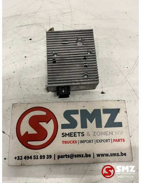 Mercedes-Benz Occ spanningsomvormer 10A Mercedes - Bloc de gestion pour Camion: photos 1 Mercedes-Benz Occ spanningsomvormer 10A Mercedes - Bloc de gestion pour Camion: photos 1