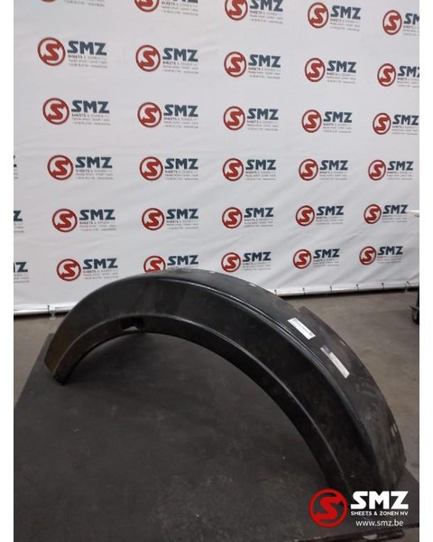 Mercedes-Benz Spatbord rechts Mercedes SK A3818804106 - Carrosserie et extérieur pour Camion: photos 3 Mercedes-Benz Spatbord rechts Mercedes SK A3818804106 - Carrosserie et extérieur pour Camion: photos 3