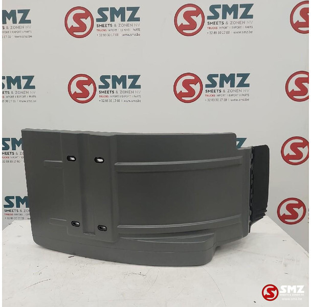 Mercedes-Benz Spatbord rechts mercedes Actros mp2/3 - Carrosserie et extérieur pour Camion: photos 1 Mercedes-Benz Spatbord rechts mercedes Actros mp2/3 - Carrosserie et extérieur pour Camion: photos 1