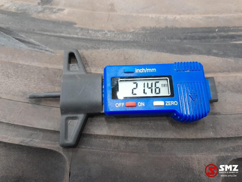 Michelin Occ industrieband Michelin 14.00-24 - Pneu pour Camion: photos 5 Michelin Occ industrieband Michelin 14.00-24 - Pneu pour Camion: photos 5