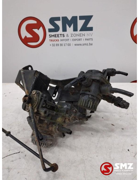 Mercedes-Benz Occ remkrachtregelaar + ABS magneetventiel vooras - Pièces de rechange pour Camion: photos 2 Mercedes-Benz Occ remkrachtregelaar + ABS magneetventiel vooras - Pièces de rechange pour Camion: photos 2