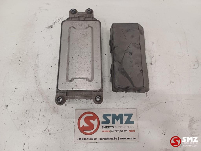 Renault Occ ECU CCIOM regeleenheid Renault - Bloc de gestion pour Camion: photos 2 Renault Occ ECU CCIOM regeleenheid Renault - Bloc de gestion pour Camion: photos 2