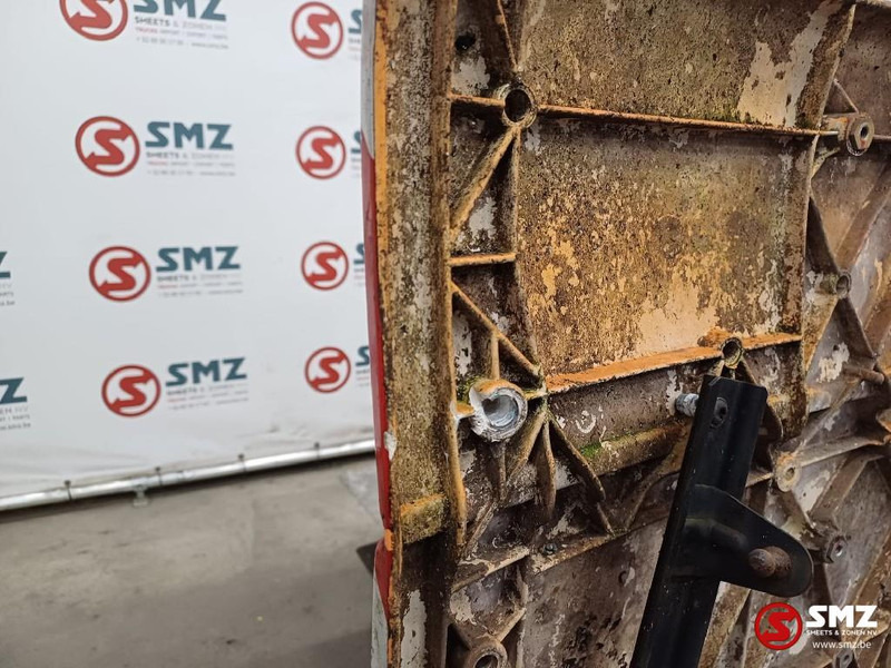 Renault Occ radiatorgrille Renault - Calandre pour Camion: photos 3 Renault Occ radiatorgrille Renault - Calandre pour Camion: photos 3