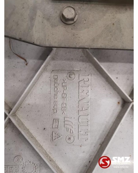 Renault Occ zijspoiler links Renault Premium - Aérodynamique/ Spoilers pour Camion: photos 3 Renault Occ zijspoiler links Renault Premium - Aérodynamique/ Spoilers pour Camion: photos 3