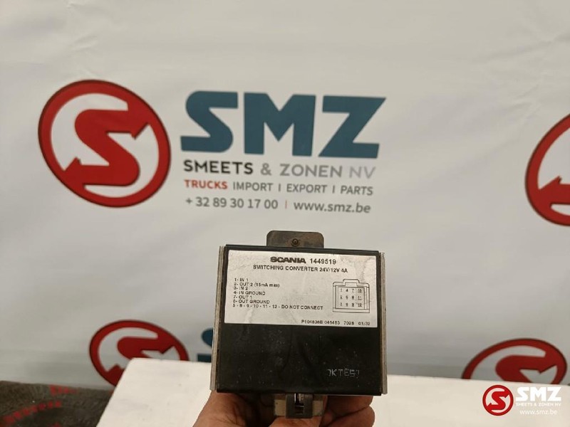 Scania Occ Ecu omvormer 24V/12V 4A Scania - Bloc de gestion pour Camion: photos 1 Scania Occ Ecu omvormer 24V/12V 4A Scania - Bloc de gestion pour Camion: photos 1