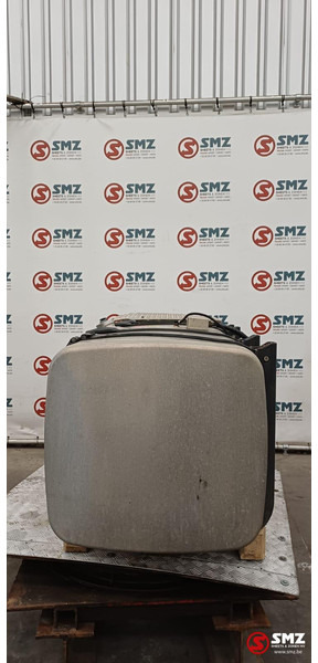 Scania Occ brandstoftank 950L Scania - Réservoir de carburant pour Camion: photos 3 Scania Occ brandstoftank 950L Scania - Réservoir de carburant pour Camion: photos 3