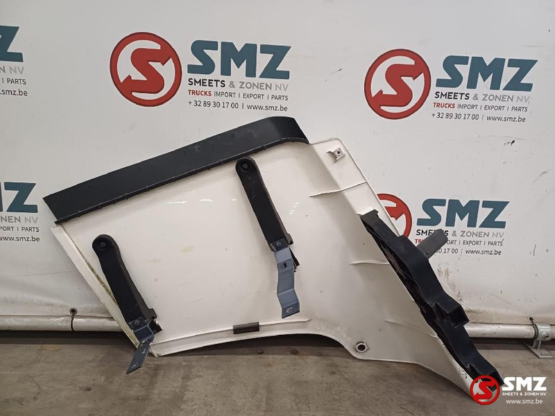 Scania Occ cabinespoiler links Scania - Aérodynamique/ Spoilers pour Camion: photos 2 Scania Occ cabinespoiler links Scania - Aérodynamique/ Spoilers pour Camion: photos 2