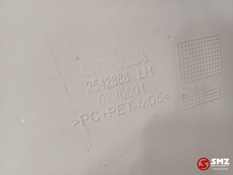 Scania Occ cabinespoiler links Scania - Aérodynamique/ Spoilers pour Camion: photos 3 Scania Occ cabinespoiler links Scania - Aérodynamique/ Spoilers pour Camion: photos 3