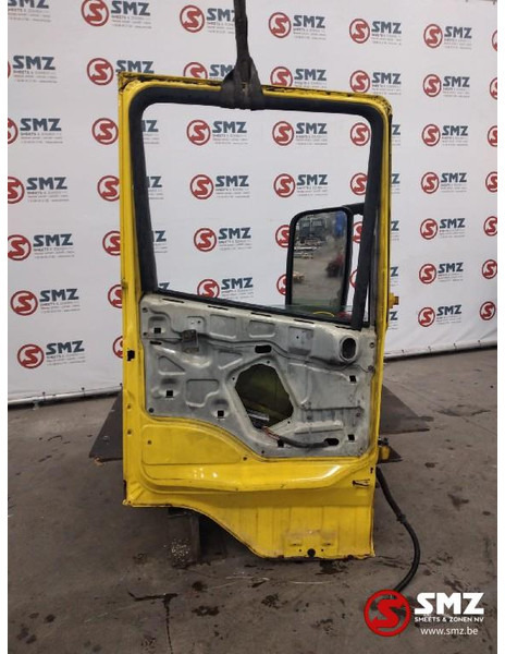 Scania Occ deur links Scania - Portière et pièces pour Camion: photos 2 Scania Occ deur links Scania - Portière et pièces pour Camion: photos 2