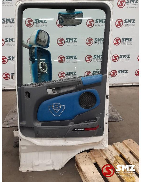 Scania Occ deur rechts Scania - Portière et pièces pour Camion: photos 2 Scania Occ deur rechts Scania - Portière et pièces pour Camion: photos 2