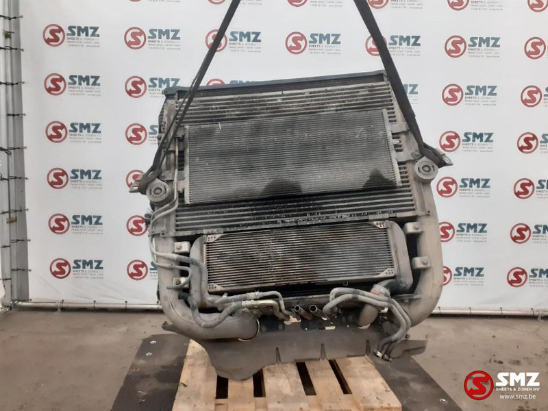Scania Occ radiator + intercooler + EGR cooler + condenso - Radiateur pour Camion: photos 2 Scania Occ radiator + intercooler + EGR cooler + condenso - Radiateur pour Camion: photos 2
