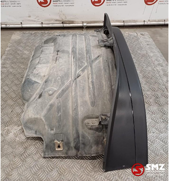 Scania Occ spatbord links vooraan Scania - Carrosserie et extérieur pour Camion: photos 3 Scania Occ spatbord links vooraan Scania - Carrosserie et extérieur pour Camion: photos 3