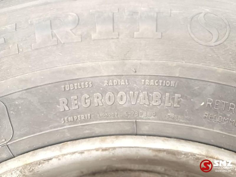 Semperit Occ vrachtwagenband 315/80R22.5 156/150L Semperit - Pneu pour Camion: photos 5 Semperit Occ vrachtwagenband 315/80R22.5 156/150L Semperit - Pneu pour Camion: photos 5