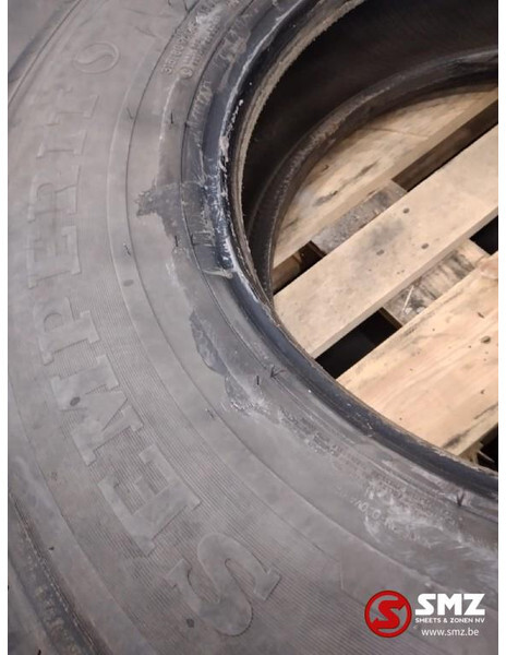 Semperit Occ vrachtwagenband Semperit Runner 315/80R22.5 - Pneu pour Camion: photos 2 Semperit Occ vrachtwagenband Semperit Runner 315/80R22.5 - Pneu pour Camion: photos 2