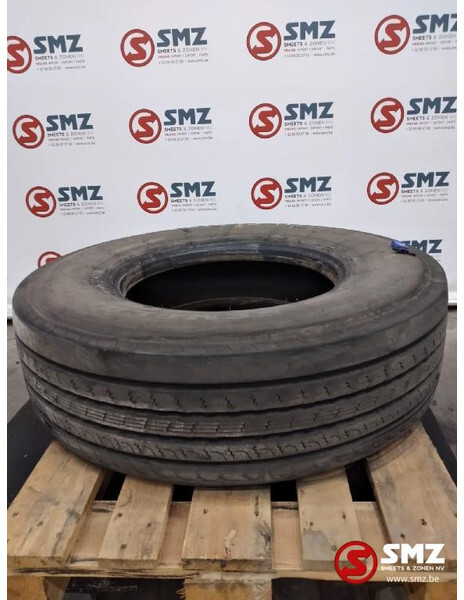 Semperit Occ vrachtwagenband Semperit Runner 315/80R22.5 - Pneu pour Camion: photos 1 Semperit Occ vrachtwagenband Semperit Runner 315/80R22.5 - Pneu pour Camion: photos 1