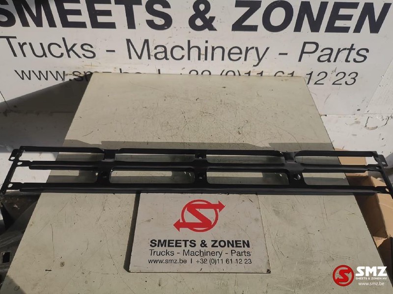 Volvo Klaptree frontgrille - Calandre pour Camion: photos 1 Volvo Klaptree frontgrille - Calandre pour Camion: photos 1