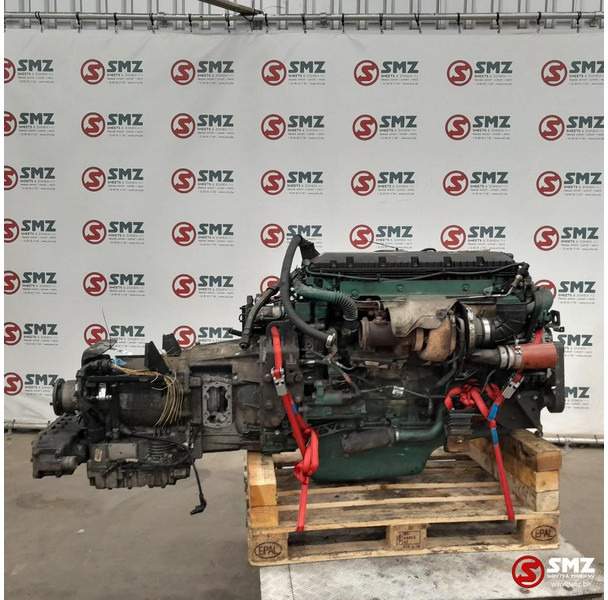 Volvo Occ motor D8K280 Volvo + versnellingsbak Allison 3 - Moteur pour Camion: photos 2 Volvo Occ motor D8K280 Volvo + versnellingsbak Allison 3 - Moteur pour Camion: photos 2