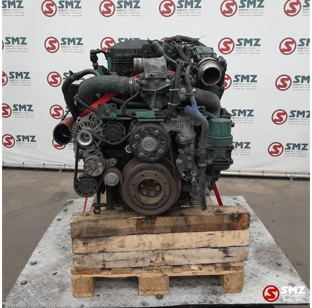 Volvo Occ motor D8K280 Volvo + versnellingsbak Allison 3 - Moteur pour Camion: photos 3 Volvo Occ motor D8K280 Volvo + versnellingsbak Allison 3 - Moteur pour Camion: photos 3