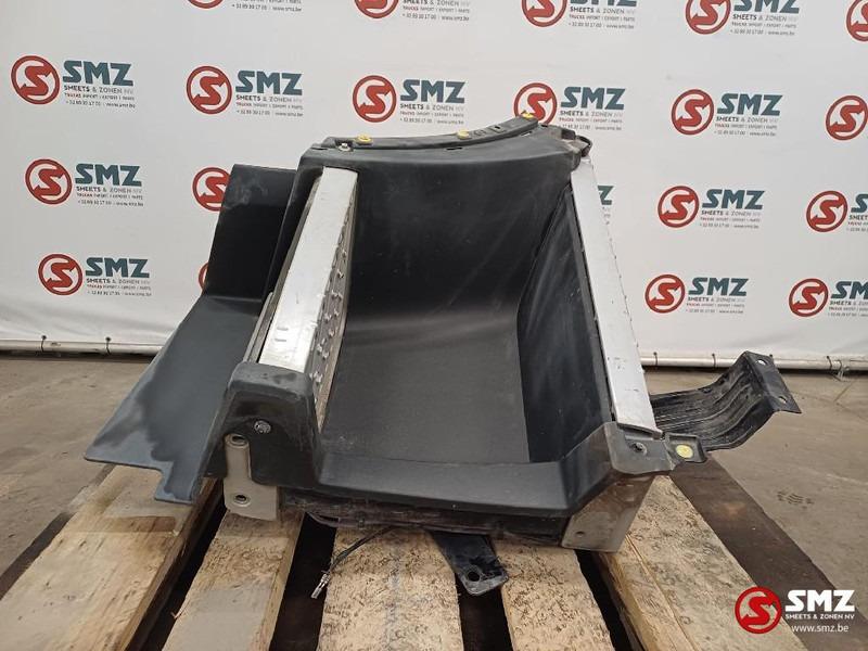 Volvo Occ opstapbak rechts Volvo - Cabine et intérieur pour Camion: photos 2 Volvo Occ opstapbak rechts Volvo - Cabine et intérieur pour Camion: photos 2