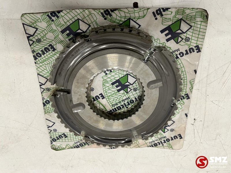 ZF Synchronizatie naaf 3/4 1316304162 - Boîte de vitesse pour Camion: photos 2 ZF Synchronizatie naaf 3/4 1316304162 - Boîte de vitesse pour Camion: photos 2