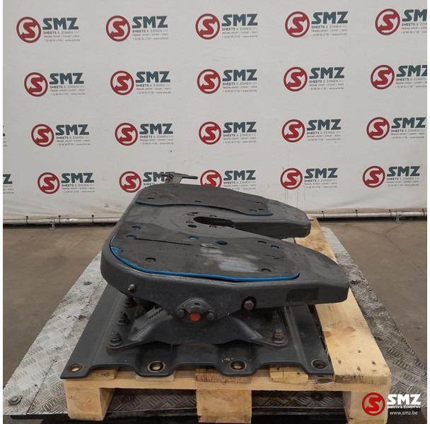 Jost Occ koppelschotel JSK37C + montageplaat JOST - Sellette d'attelage pour Camion: photos 3 Jost Occ koppelschotel JSK37C + montageplaat JOST - Sellette d'attelage pour Camion: photos 3