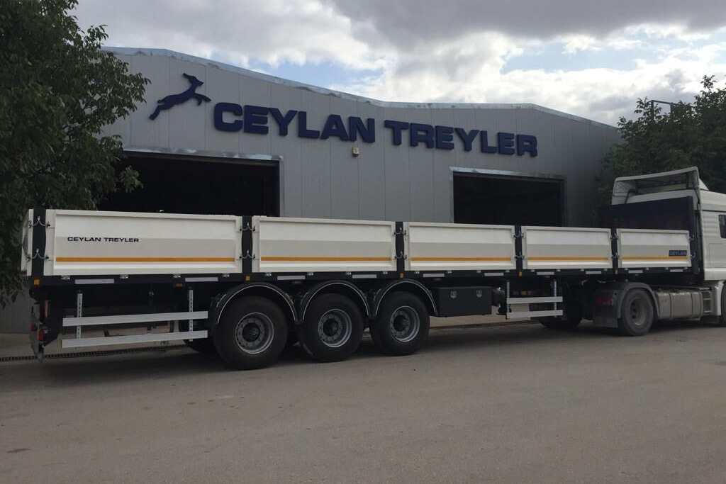 CEYLAN 3 AXLES FLATBED&PLATFORM WITH SIDE COVER - Semi-remorque plateau: photos 1 CEYLAN 3 AXLES FLATBED&PLATFORM WITH SIDE COVER - Semi-remorque plateau: photos 1