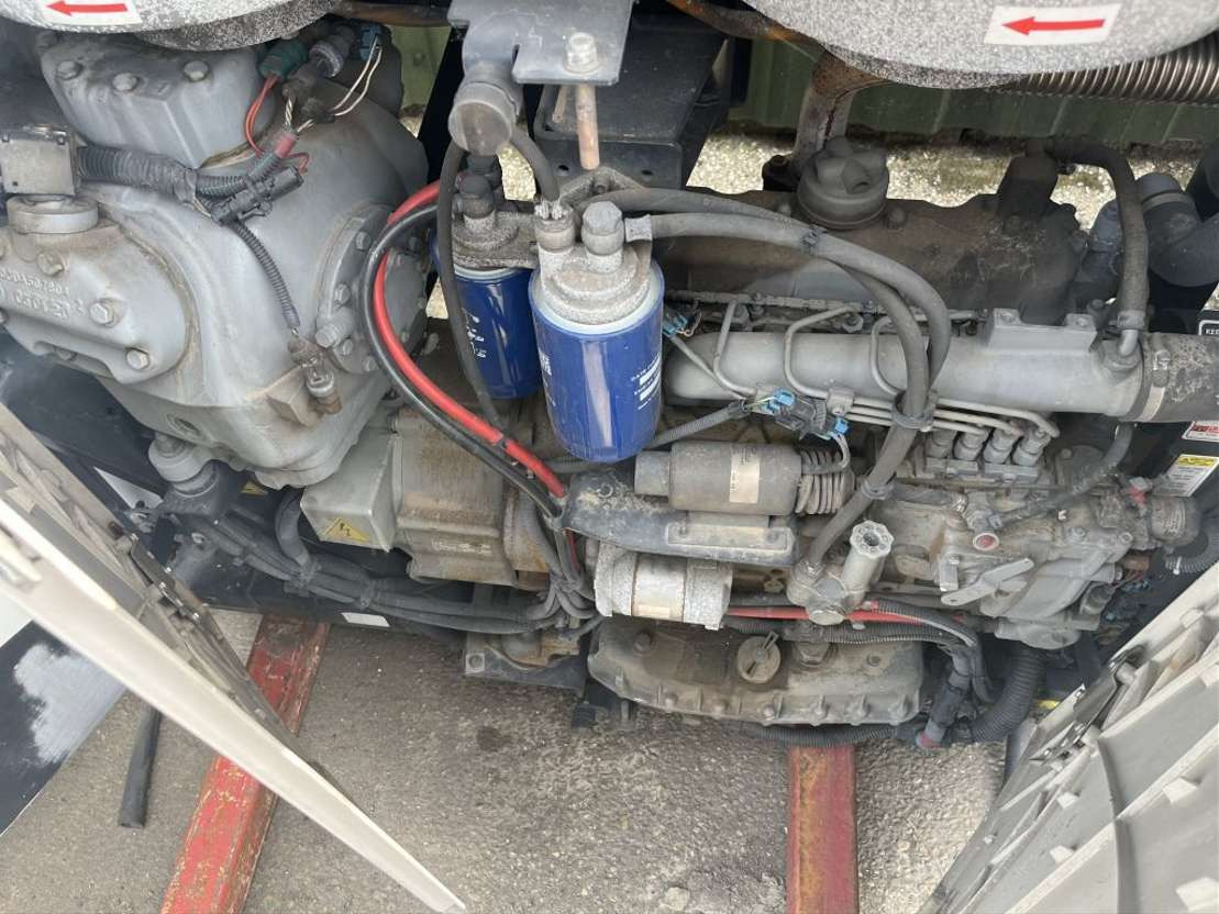 Semi-remorque frigorifique Diversen Vector 1800 Compleet en onderdelen Compressor ect: photos 6 Semi-remorque frigorifique Diversen Vector 1800 Compleet en onderdelen Compressor ect: photos 6