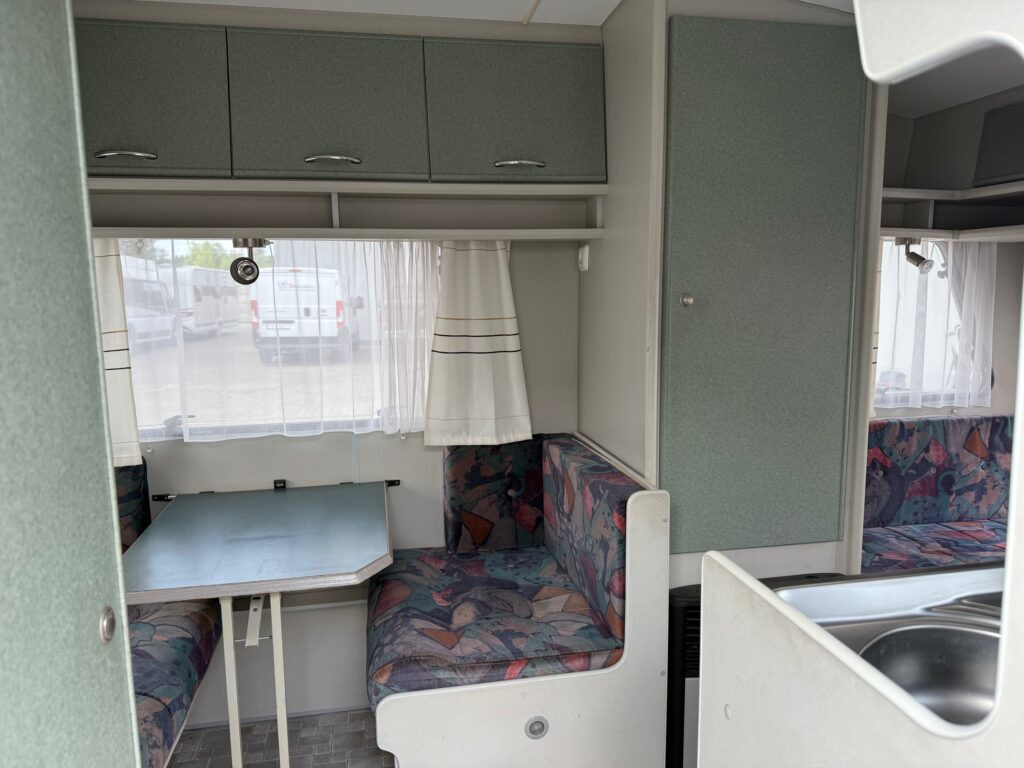Beyerland Sprinter 400 – D 1998 - Caravane: photos 5 Beyerland Sprinter 400 – D 1998 - Caravane: photos 5