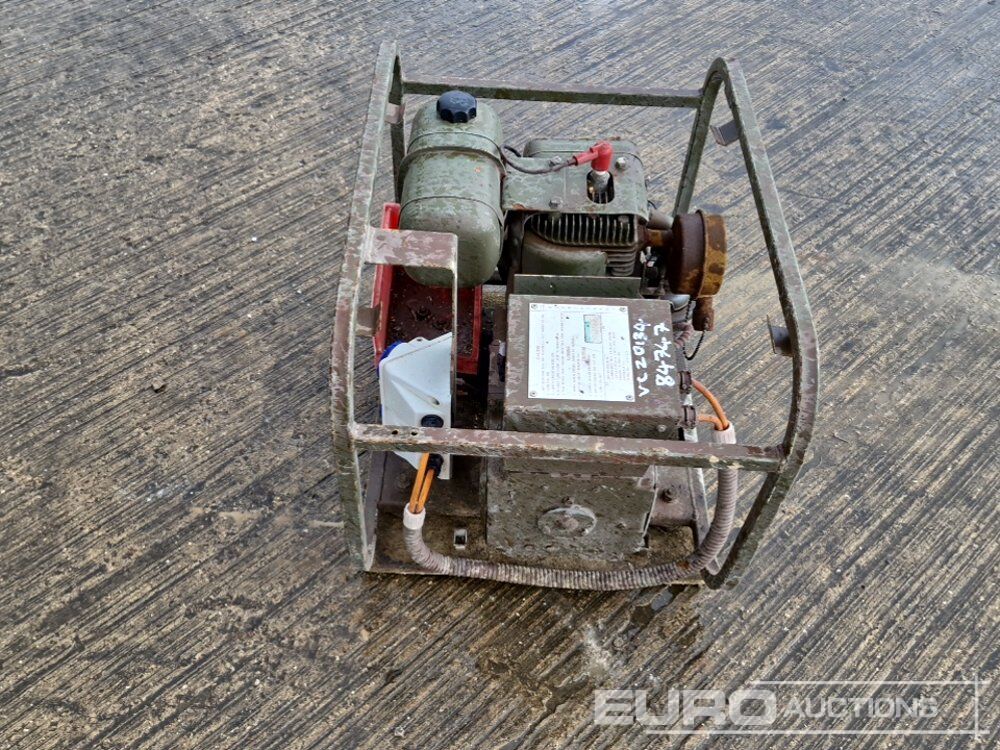 1.1kVA Generator, Villiers Engine - Groupe électrogène: photos 4 1.1kVA Generator, Villiers Engine - Groupe électrogène: photos 4