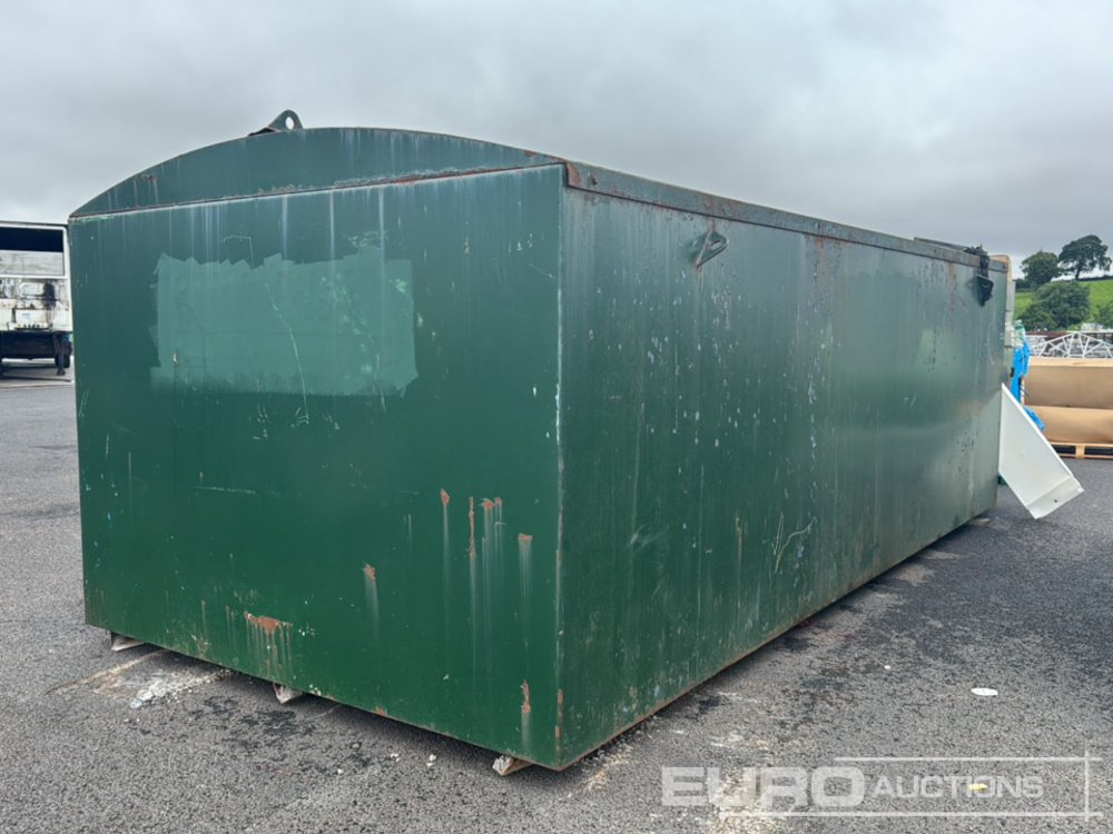 10000 Litre Steel Bunded Fuel Tank, Fuel Pump - Cuve de stockage: photos 4 10000 Litre Steel Bunded Fuel Tank, Fuel Pump - Cuve de stockage: photos 4
