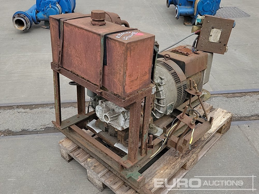 10kVA Generator, Lister Engine - Groupe électrogène: photos 1 10kVA Generator, Lister Engine - Groupe électrogène: photos 1