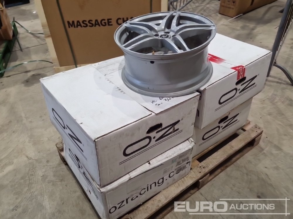 18" Alloy Rims to suit Toyota (4 of) - Pneu: photos 2 18" Alloy Rims to suit Toyota (4 of) - Pneu: photos 2