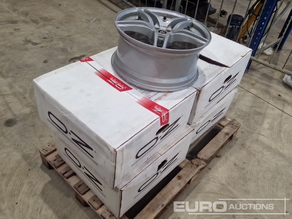 18" Alloy Rims to suit Toyota (4 of) - Pneu: photos 4 18" Alloy Rims to suit Toyota (4 of) - Pneu: photos 4