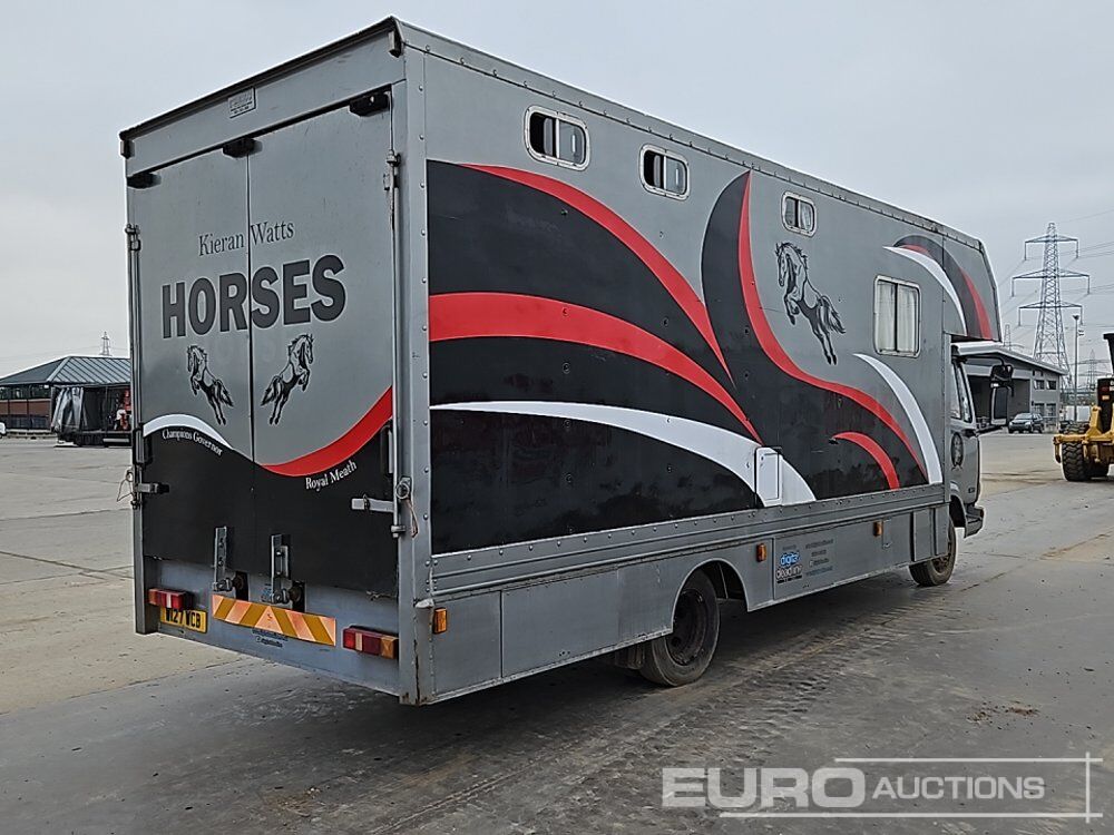 2000 DAF 45 150 - Camion bétaillère: photos 5 2000 DAF 45 150 - Camion bétaillère: photos 5