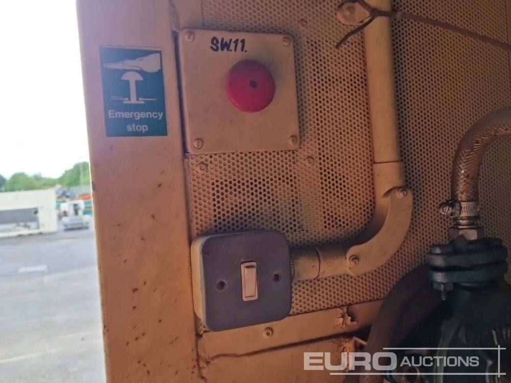 Groupe électrogène 2000kVA Containerised Generator, Deutz V12 Engine: photos 20