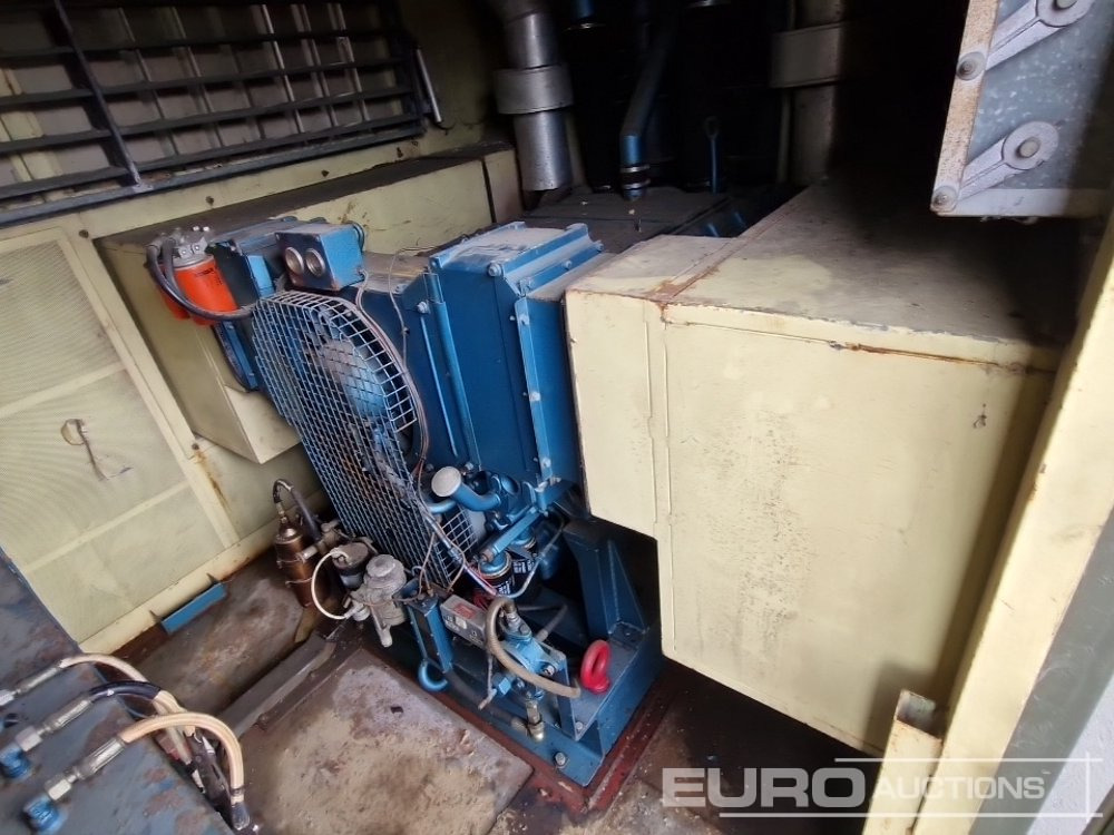 Groupe électrogène 2000kVA Containerised Generator, Deutz V12 Engine: photos 12