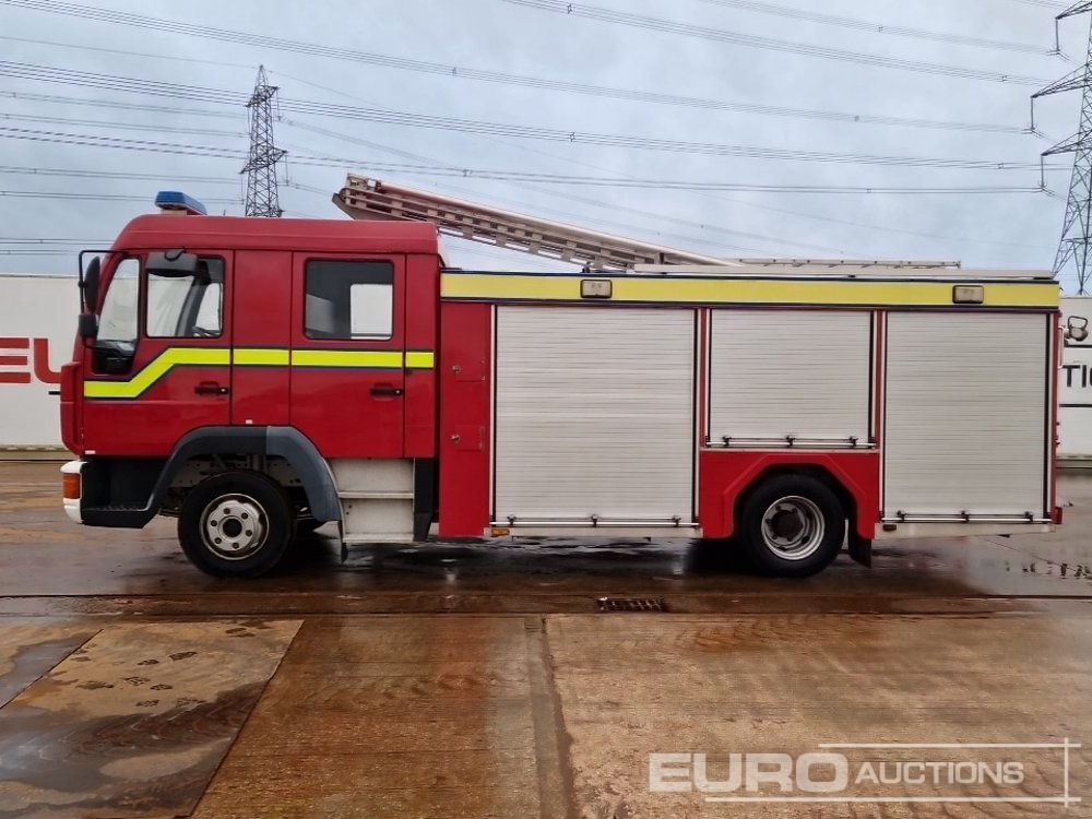 2001 MAN 4x2 Fire Engine, Manual Gearbox (Reg. Docs. Available) - Camion de pompier: photos 2 2001 MAN 4x2 Fire Engine, Manual Gearbox (Reg. Docs. Available) - Camion de pompier: photos 2