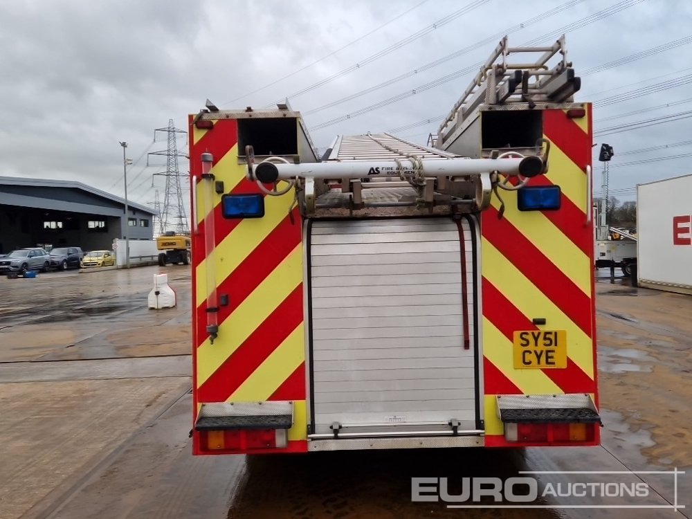 2001 MAN 4x2 Fire Engine, Manual Gearbox (Reg. Docs. Available) - Camion de pompier: photos 4 2001 MAN 4x2 Fire Engine, Manual Gearbox (Reg. Docs. Available) - Camion de pompier: photos 4