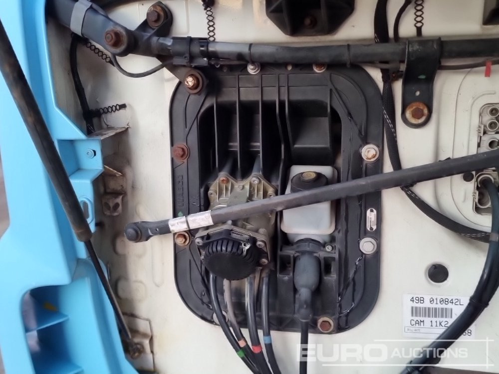 Camion citerne 2003 DAF LF45.180: photos 25