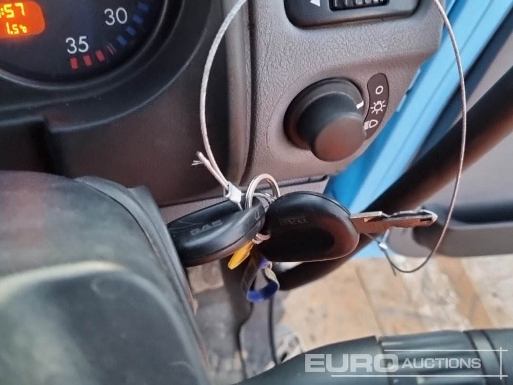 Camion citerne 2003 DAF LF45.180: photos 44