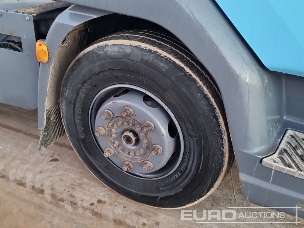 Camion citerne 2003 DAF LF45.180: photos 11