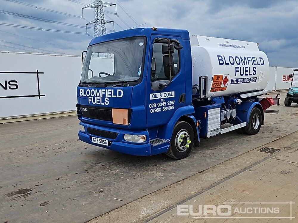 2004 DAF LF - Camion citerne: photos 1 2004 DAF LF - Camion citerne: photos 1