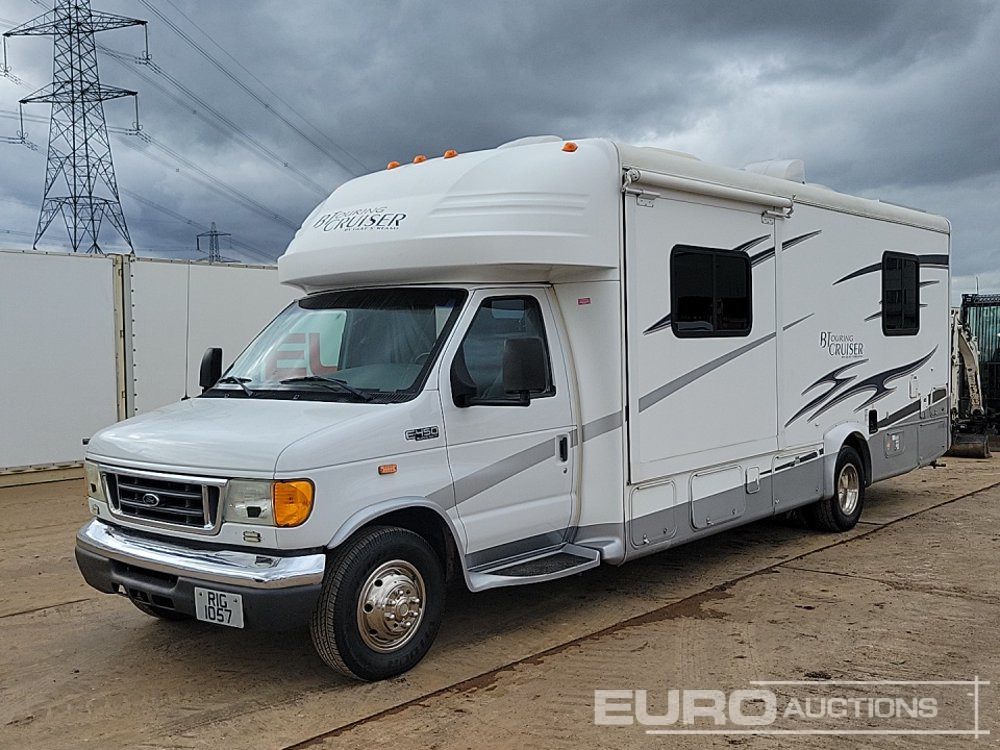 2005 Ford E450 - Fourgon aménagé: photos 1 2005 Ford E450 - Fourgon aménagé: photos 1